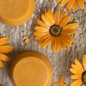 Naturalne barwienie mydeł annato