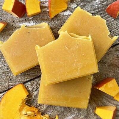 mydło dyniowe z zapachem dyniowe ciasto